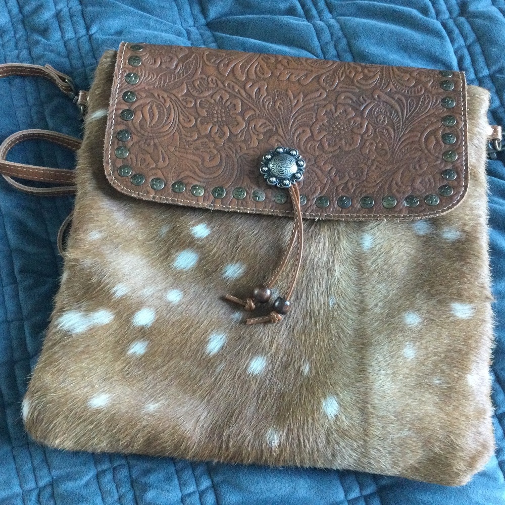Myra Bag Shoulder Bag
